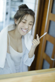 公公的淫之手在线观看